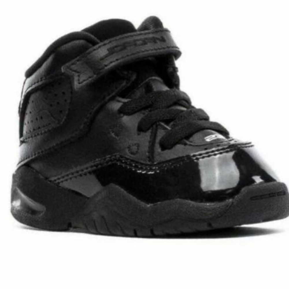 New Jordan Sneakers Sz 5c